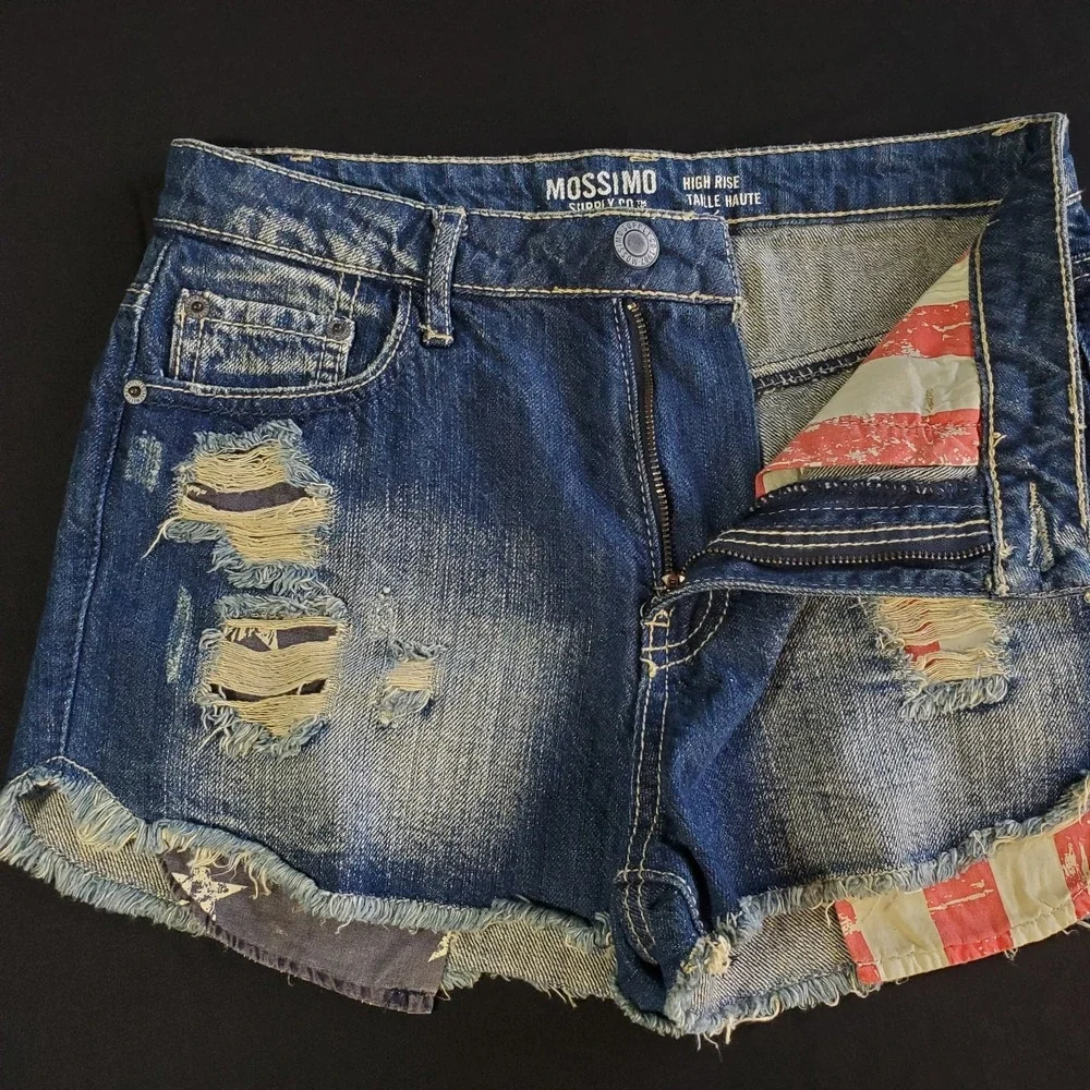 Mossimo Size 5 High Rise Blue Denim  Distressed Jean Shorts w/Flag Pocket‎ Liner